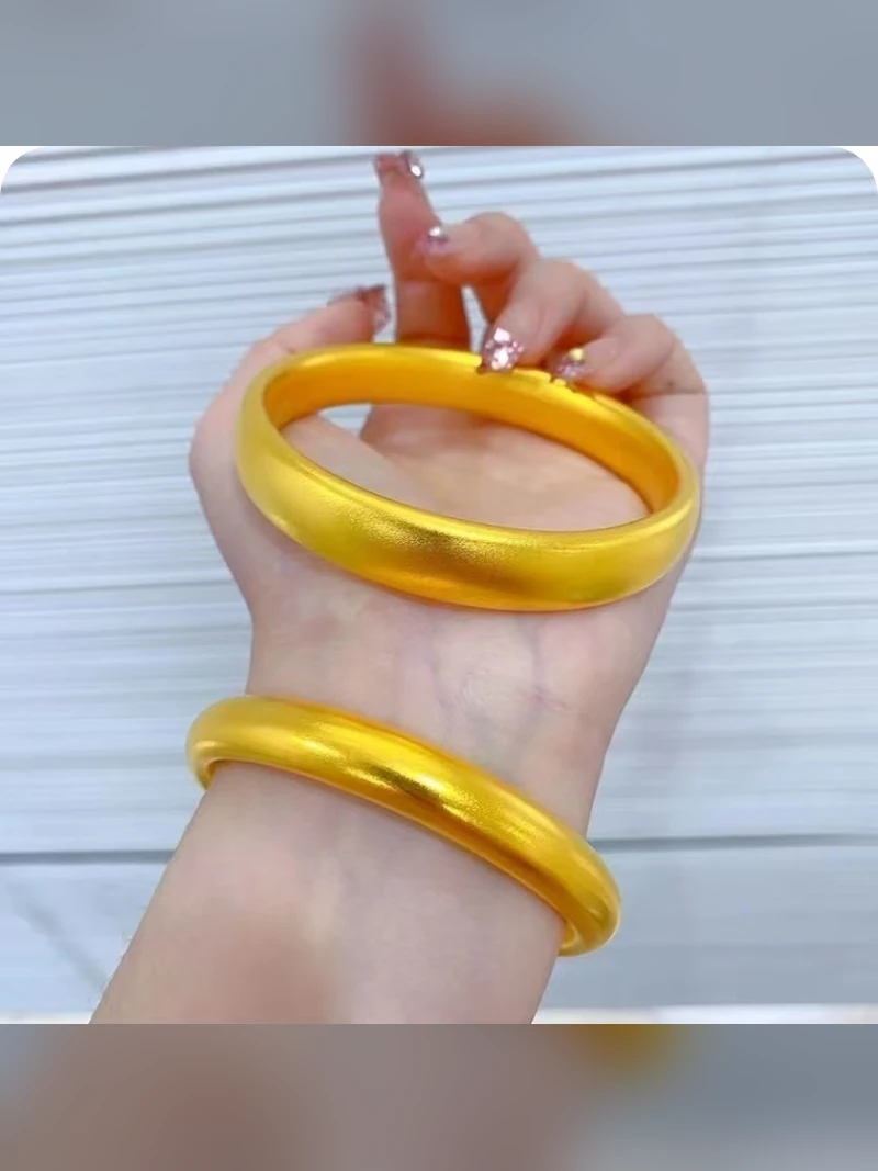 Rounded Gold Bangle Set