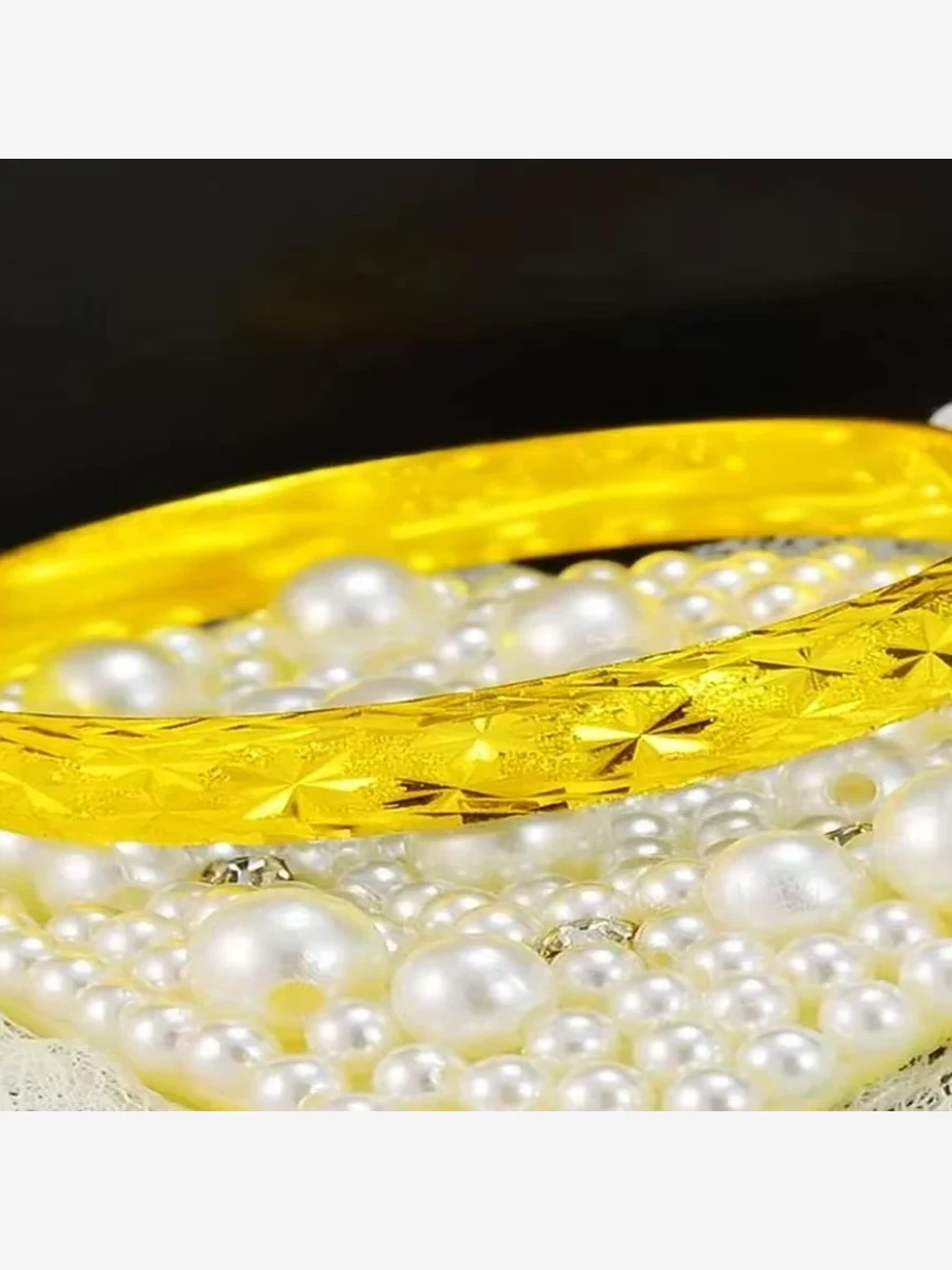 Crystal Star Gold Bangle