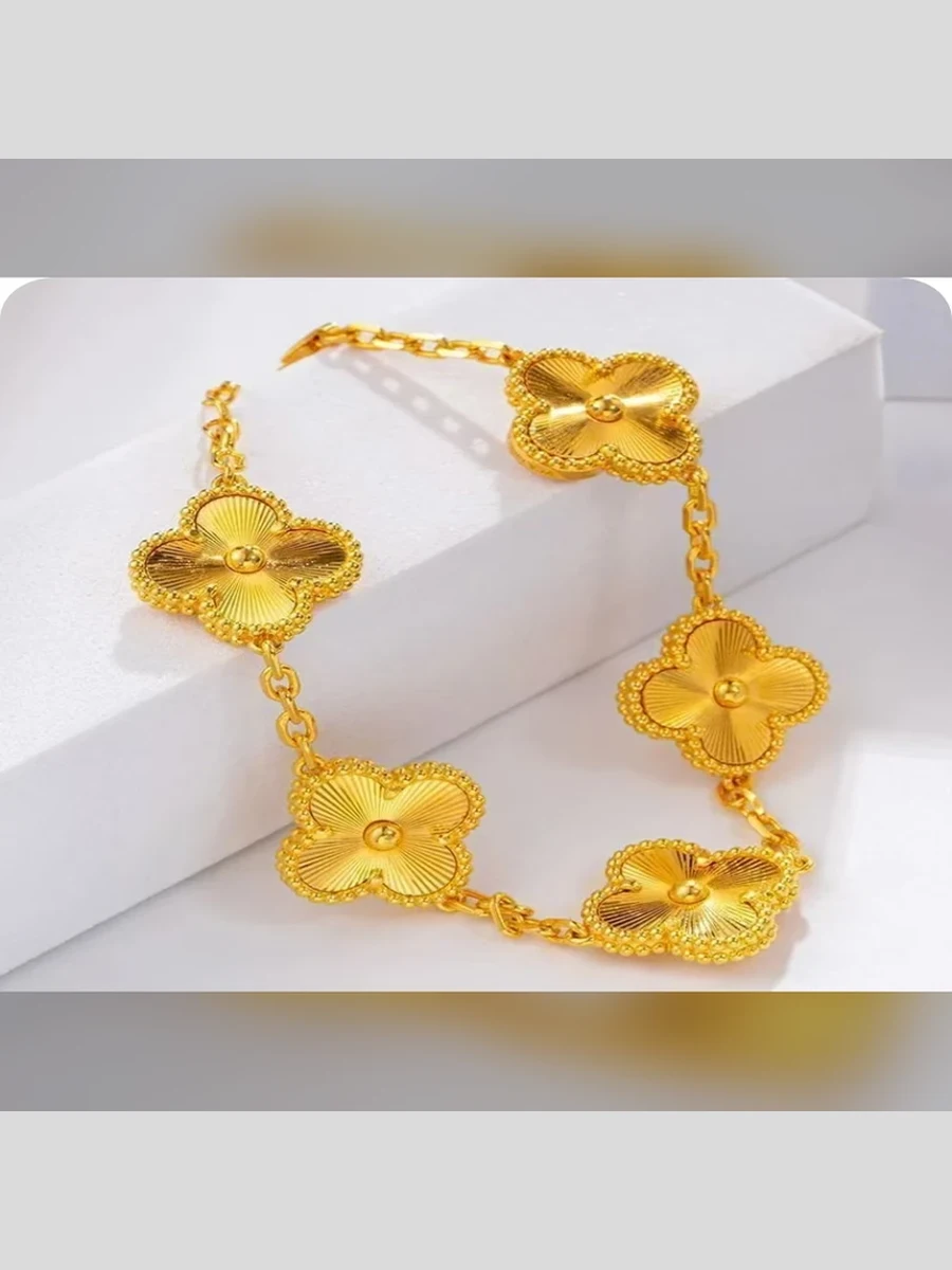 Gold Bracelet Style 033