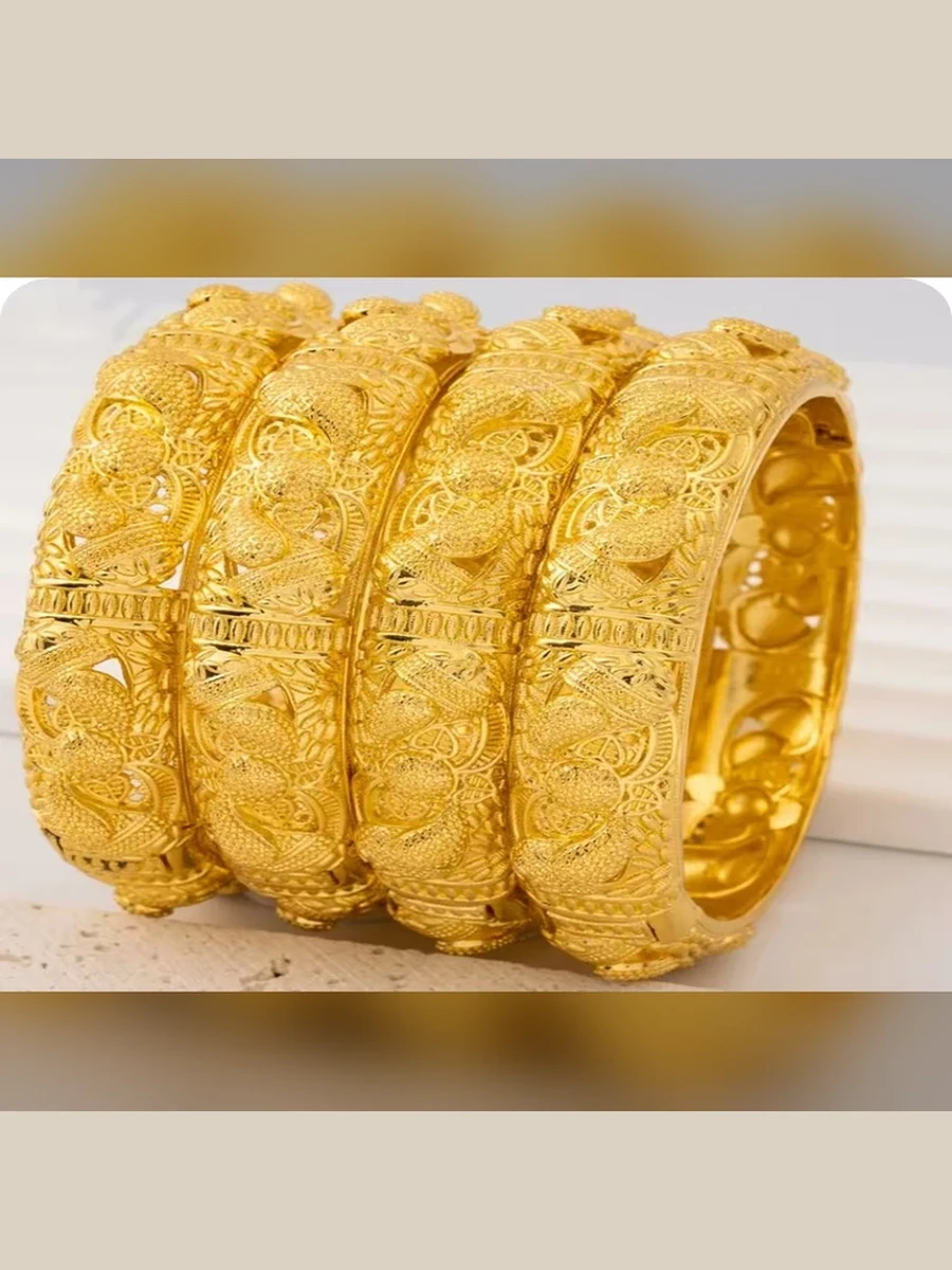 Gold Bracelet Style 046