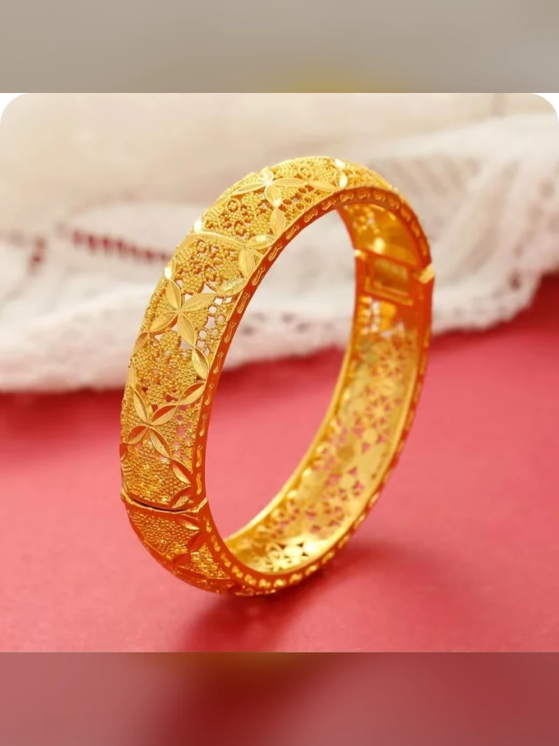 Gold Bracelet Style 066