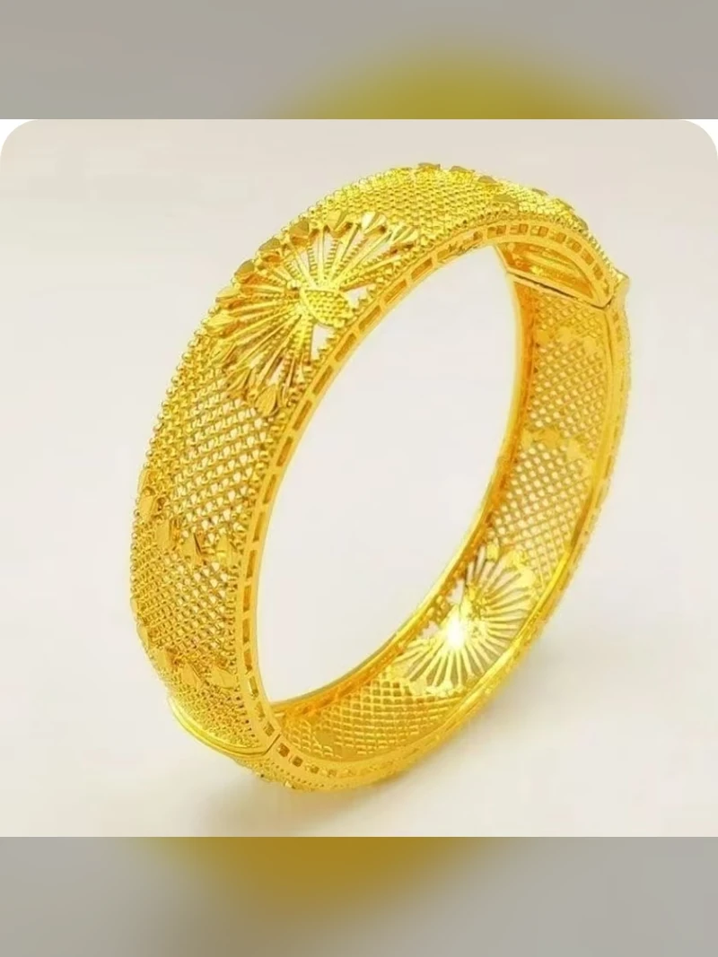 Gold Bracelet Style 074