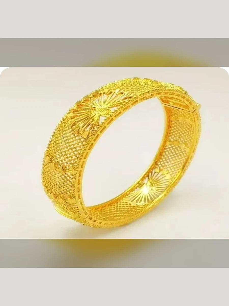 Gold Bracelet Style 074