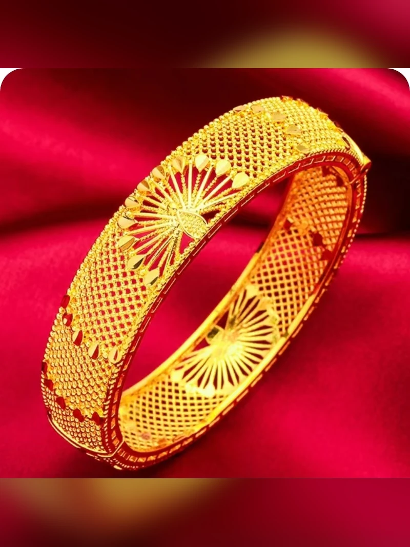 Gold Bracelet Style 075