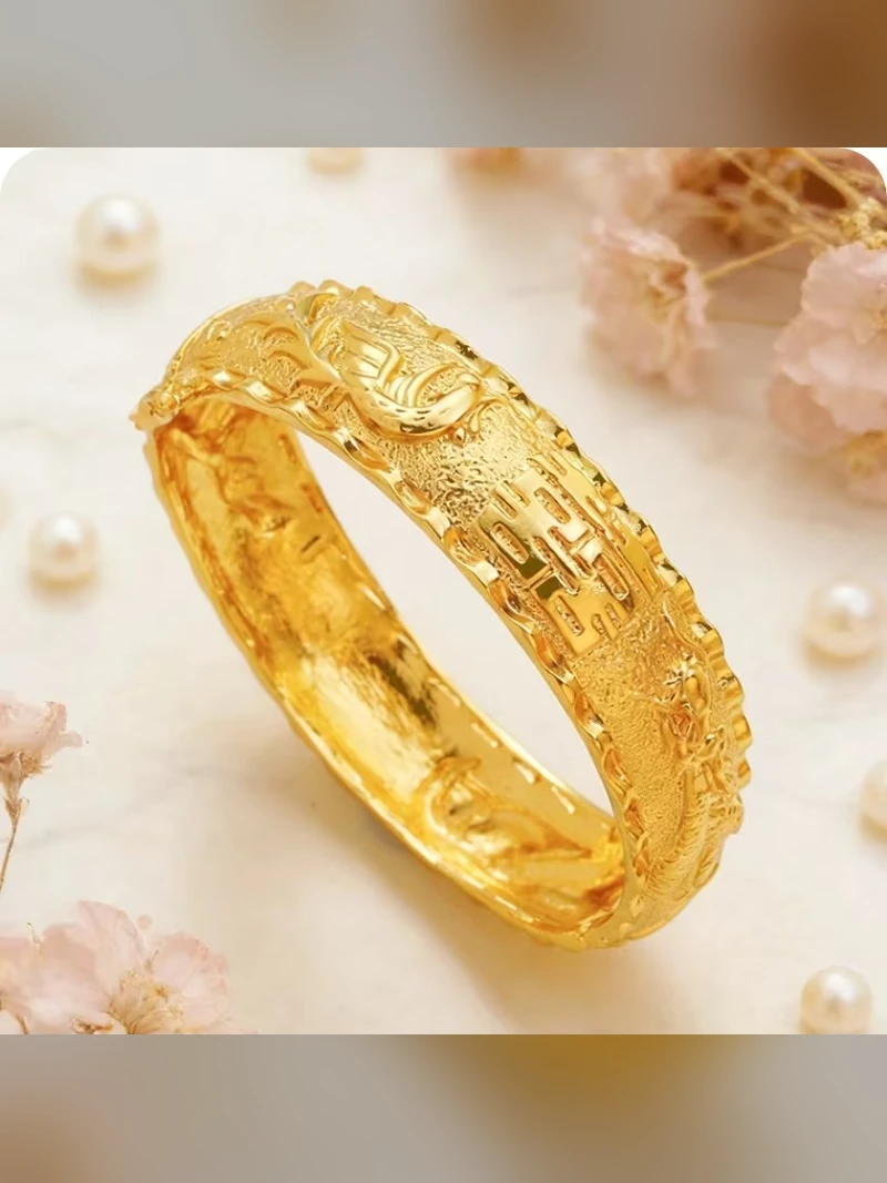 Gold Bracelet Style 090