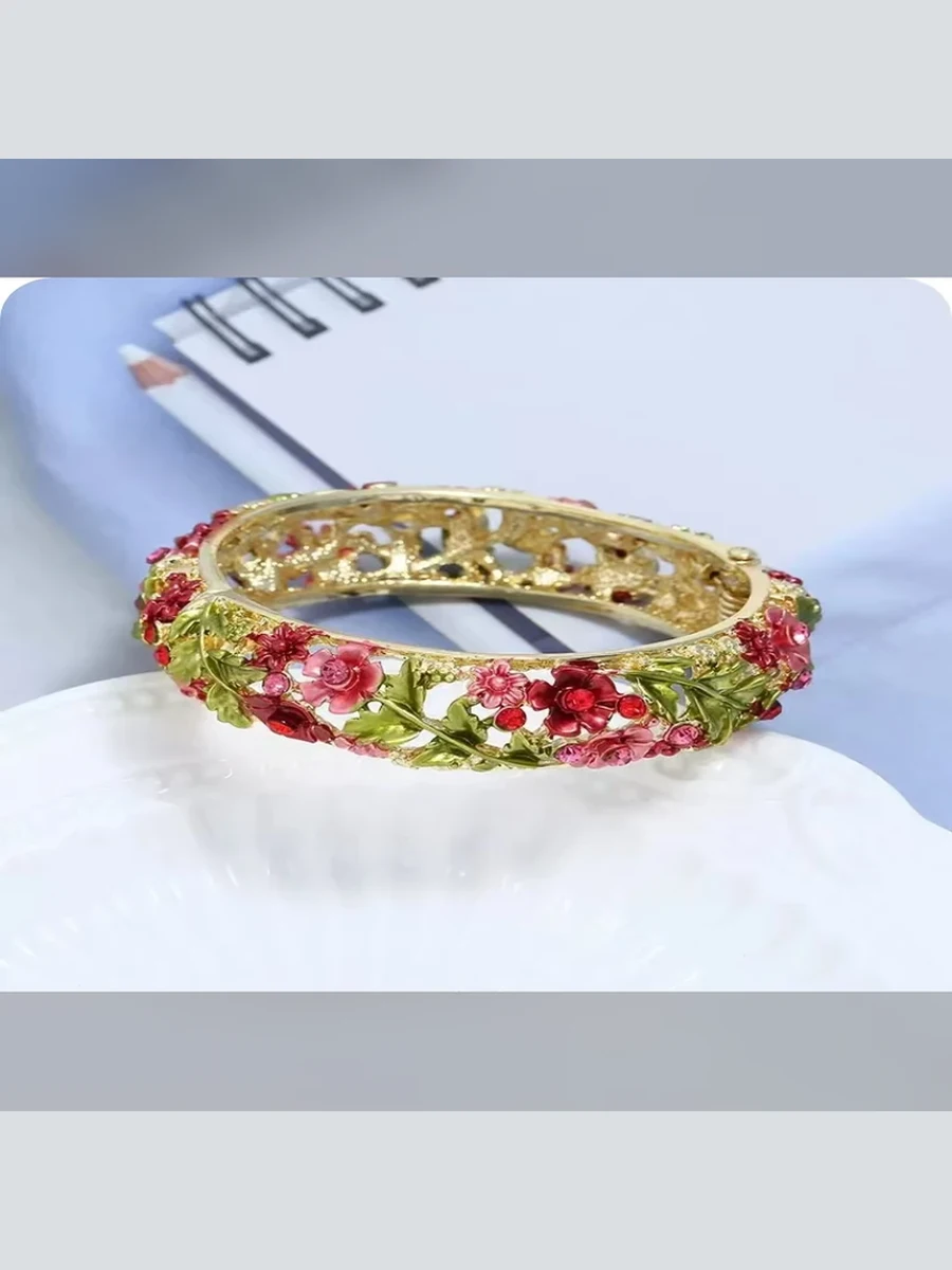 Gold Bracelet Style 116