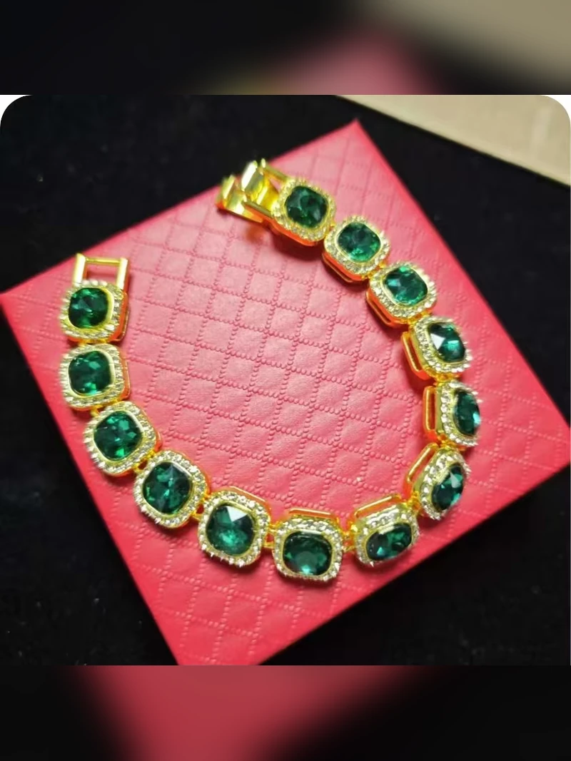 Gold Bracelet Style 117