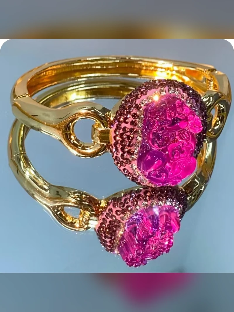 Gold Bracelet Style 147