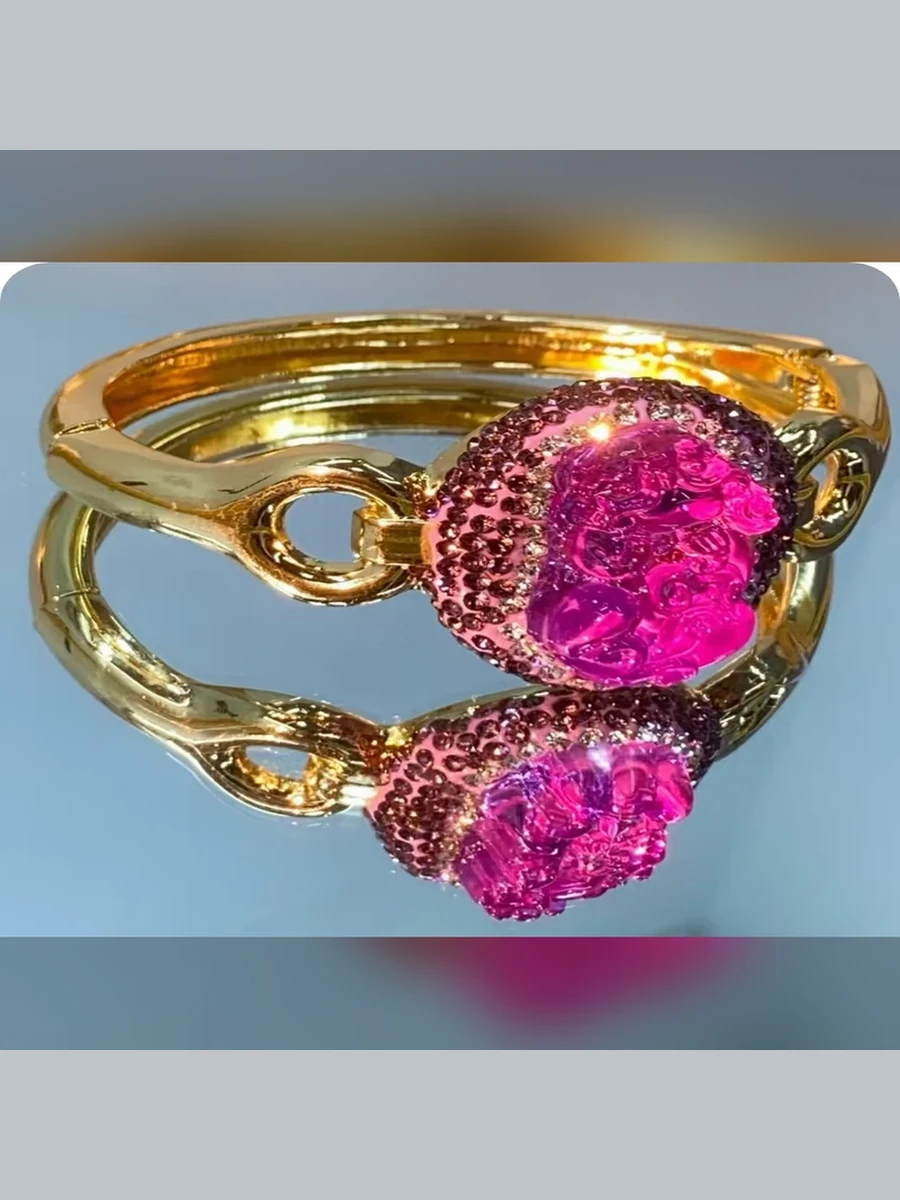 Gold Bracelet Style 147