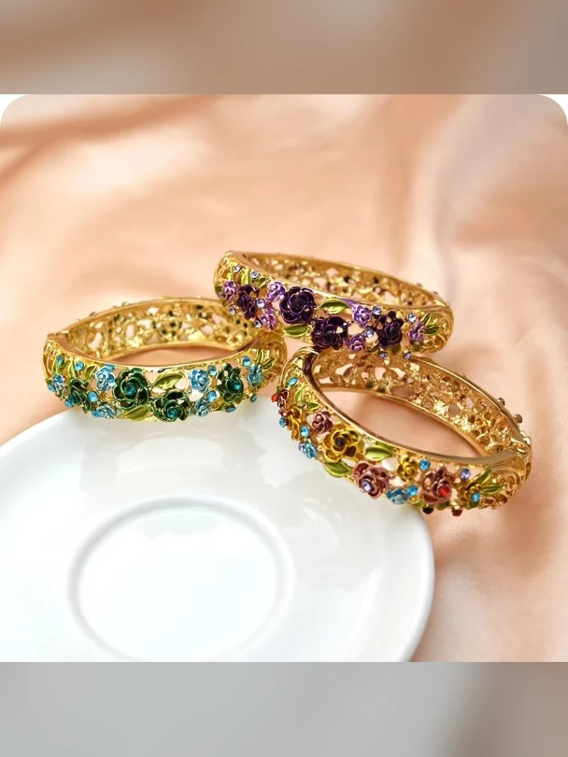 Gold Bracelet Style 150