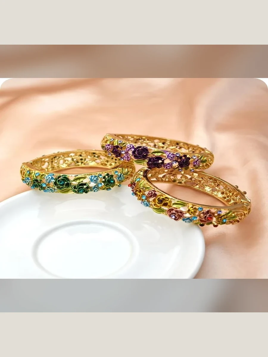 Gold Bracelet Style 150