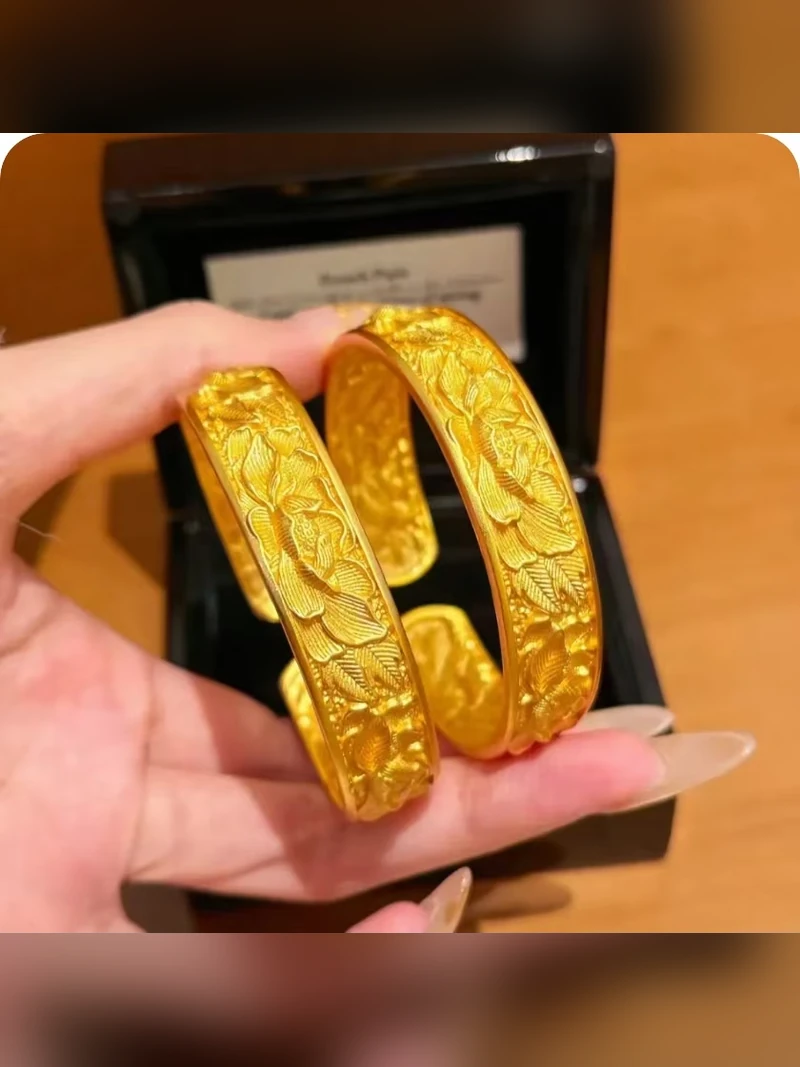 Gold Bracelet Style 155