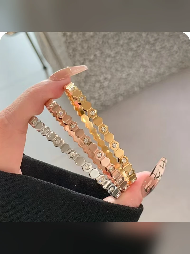 Gold Bracelet Style 164