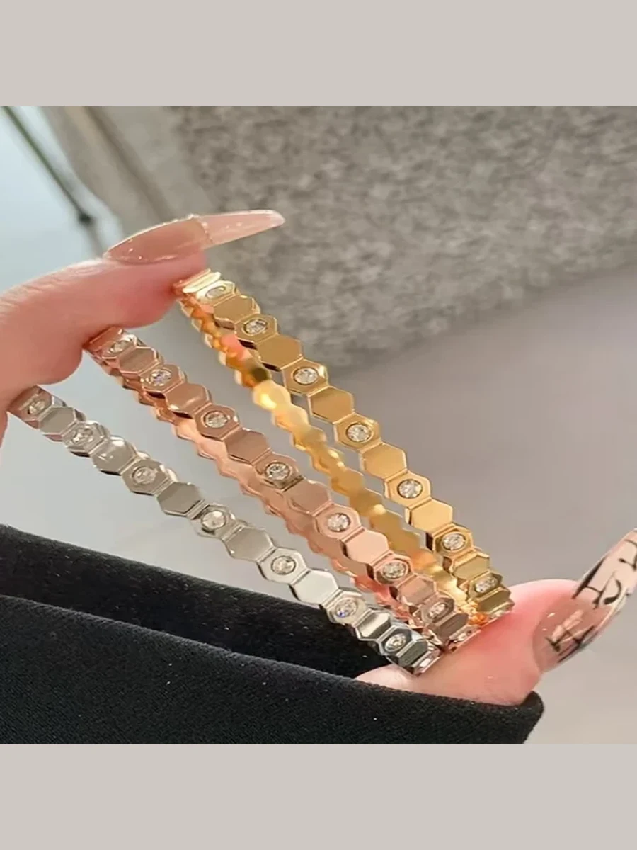 Gold Bracelet Style 164