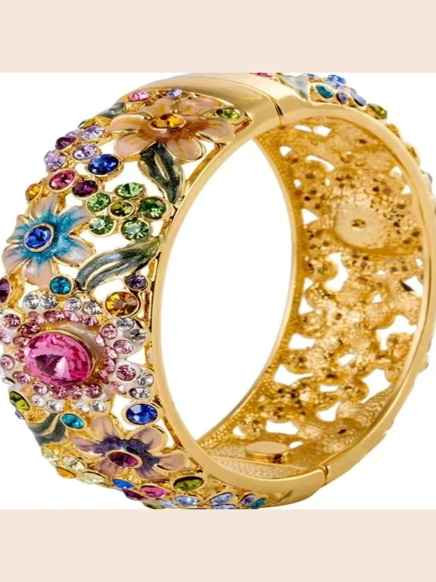 Gold Bracelet Style 169