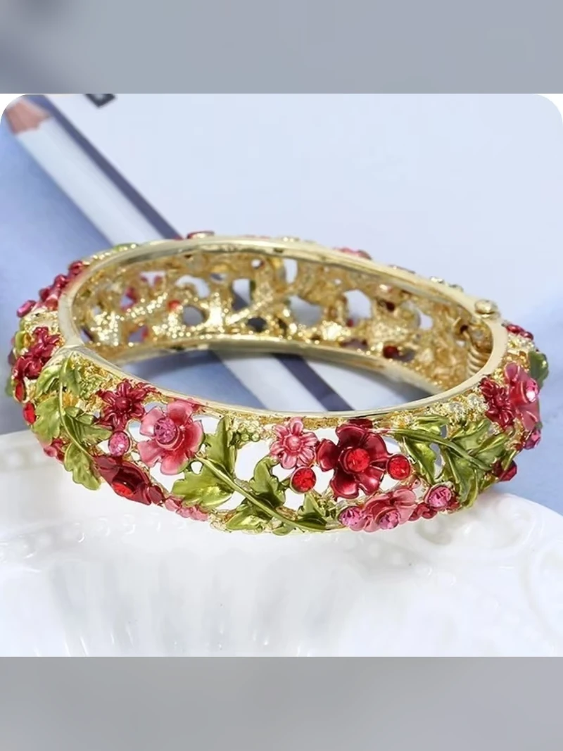 Gold Bracelet Style 173