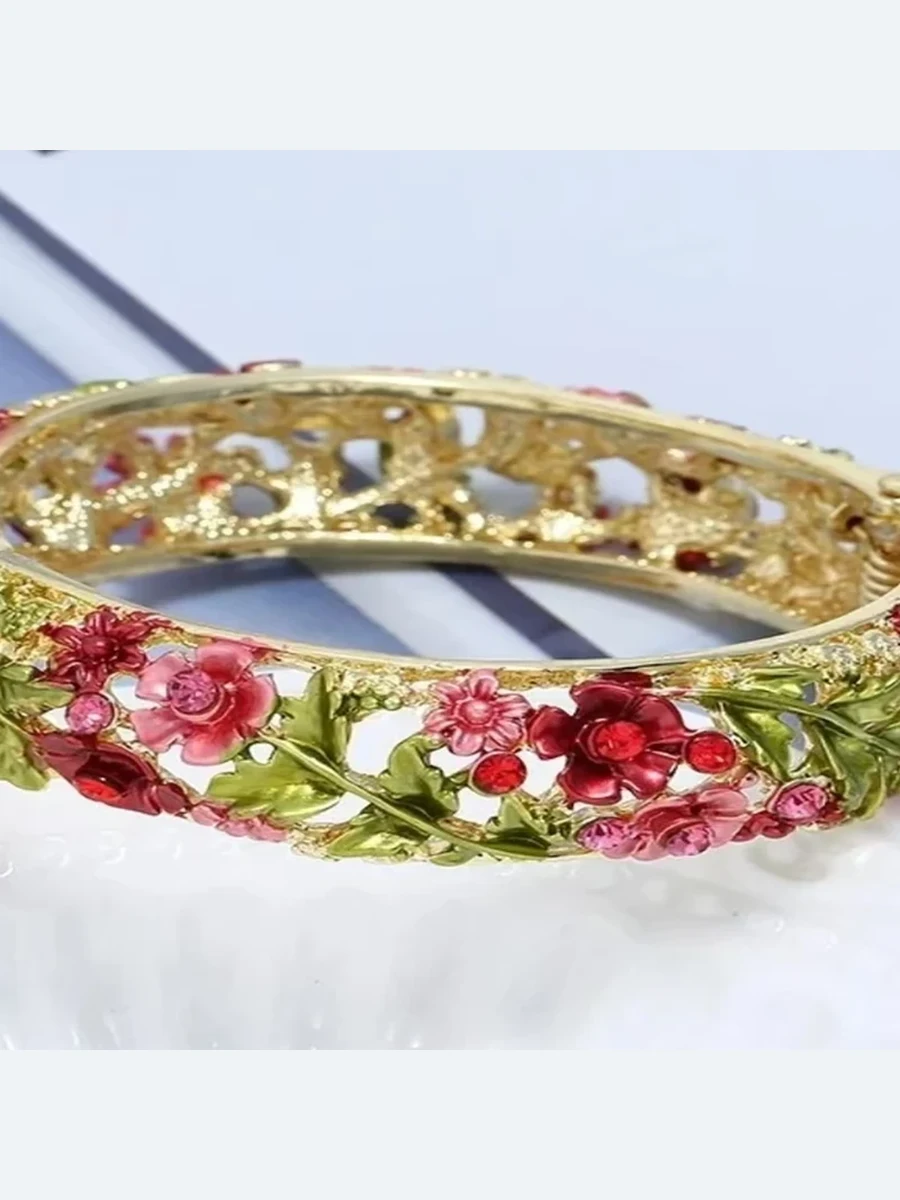 Gold Bracelet Style 173