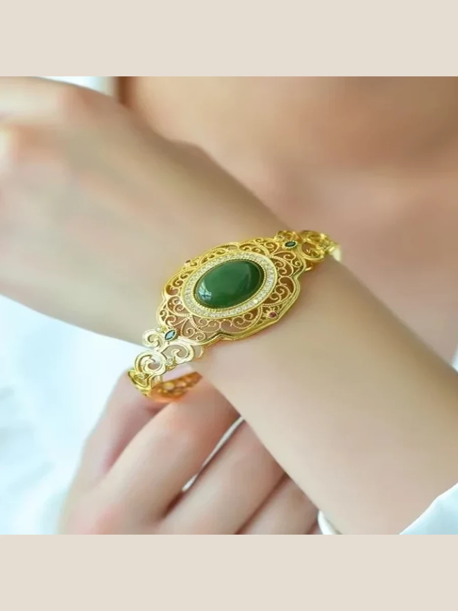 Gold Bracelet Style 181