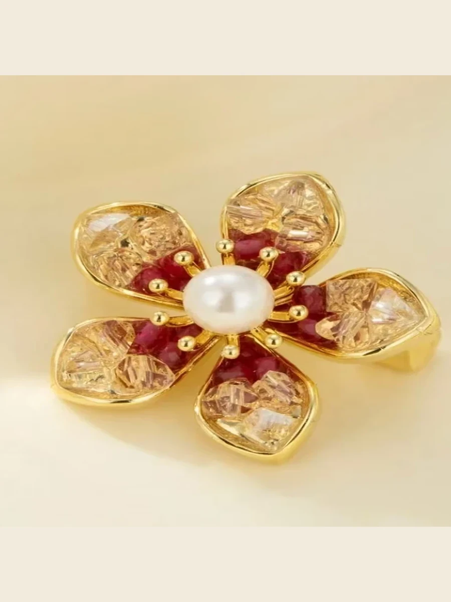 Decorative Brooch B317