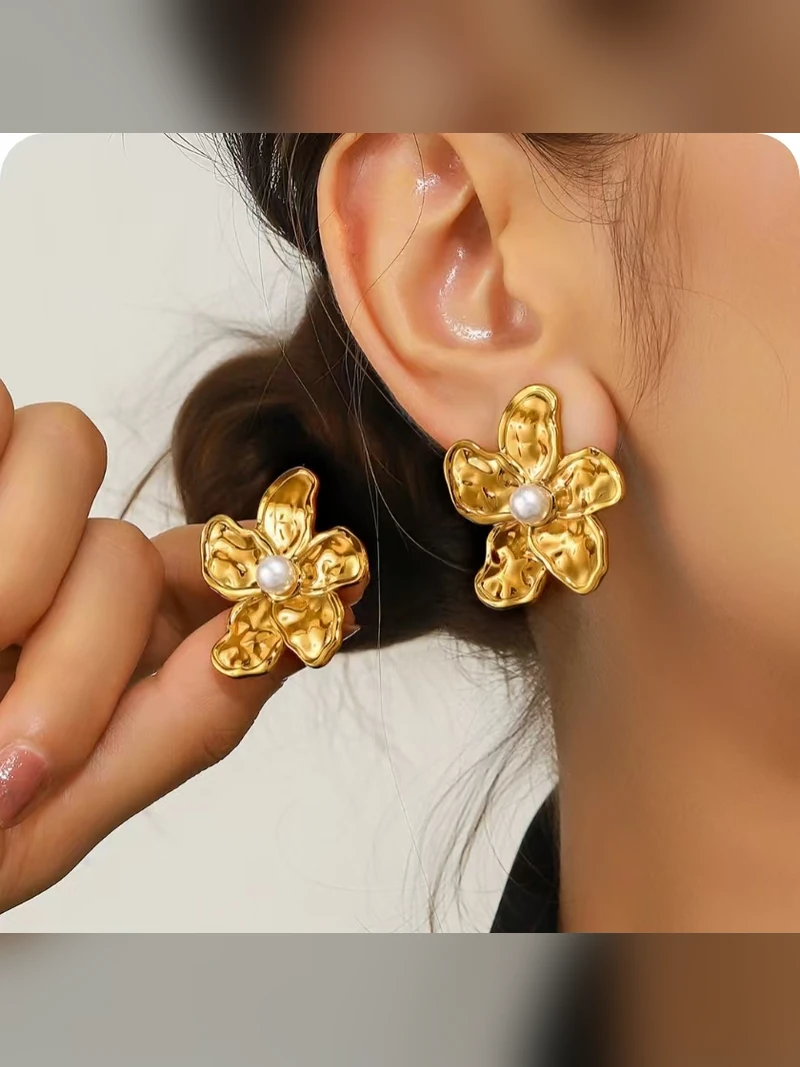 Gold Flower Crystal Stud Earrings