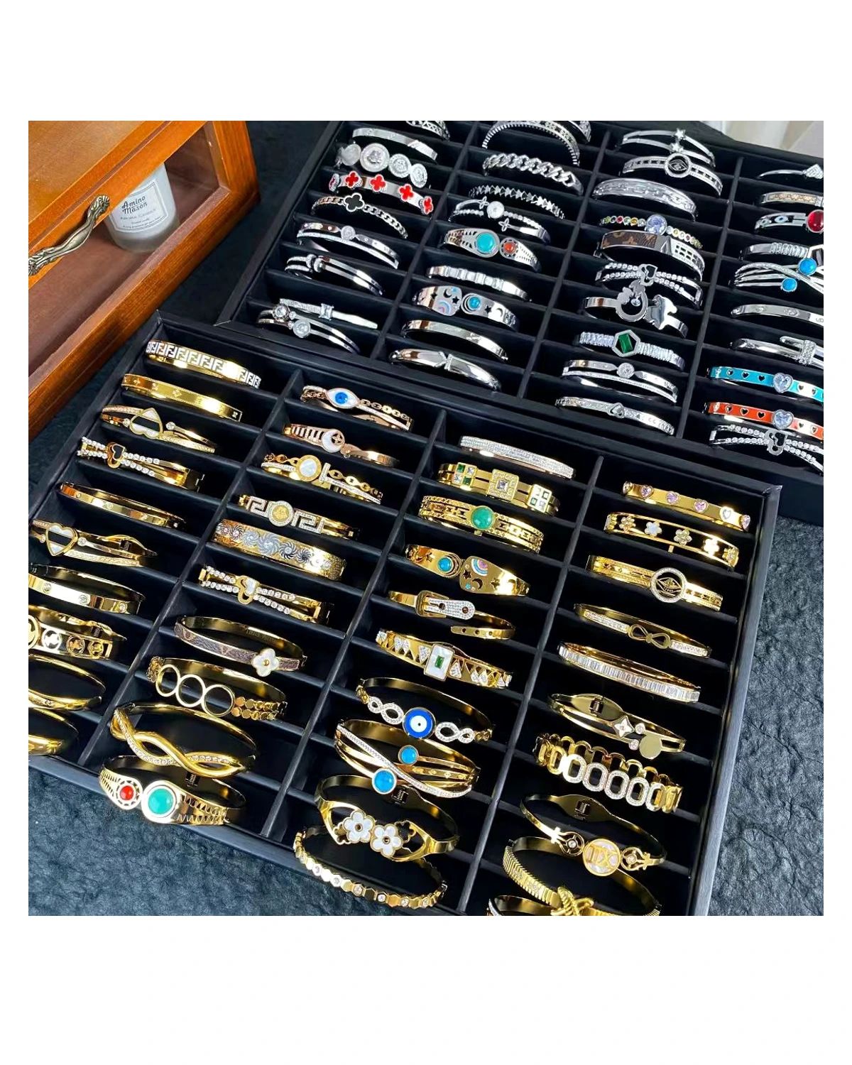 Bracelet Tray Wholesale Assortment wholesale jewelry style W001